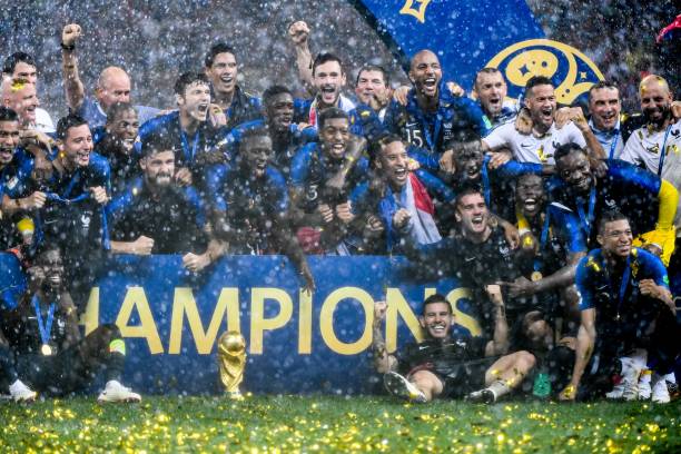 员树立了榜 员树立了榜