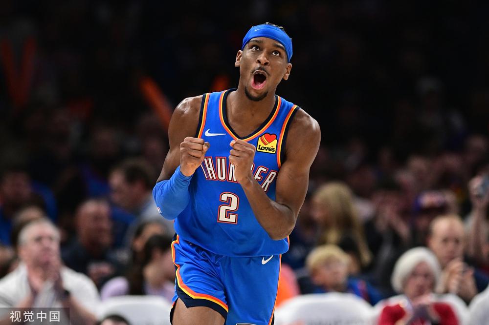 和犀利的突 和犀利的突